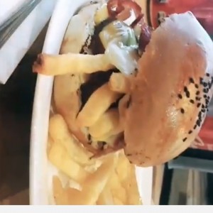 Hamburguesas - La Esquina