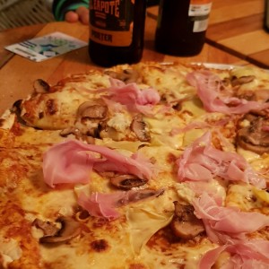 Pizza La Esquina