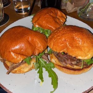 Sliders de Pato Confitado