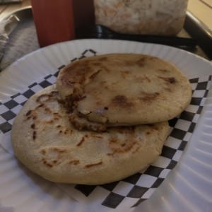 sabor: chicharrón y queso