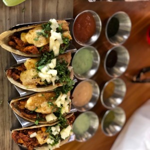 tacos al pastor con chancol