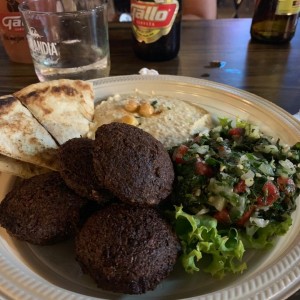 Platos Fuertes - Falafel