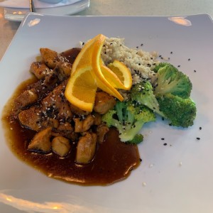 Platos Fuertes - Orange Chicken