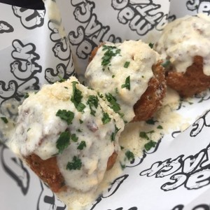 Mac & Cheese Fried Balls