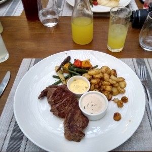 Lomito en Salsa Bearnaise