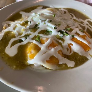 Chilaquiles mexicanos verdes