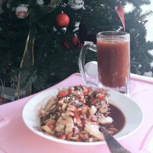ceviche mixto. 