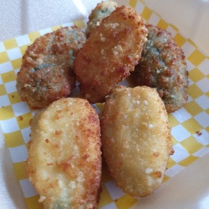 Jalapeño poppers