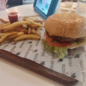 hamburguesa con papas
