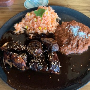 Pollo con Mole Poblano