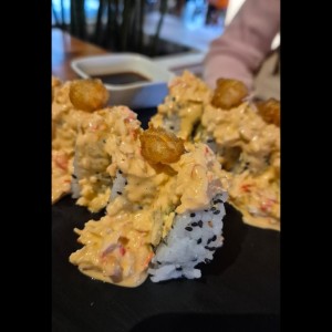 Pacaya Roll