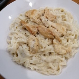 Fettuccine Alfredo