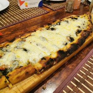 Pide turca - Pide de Espinaca