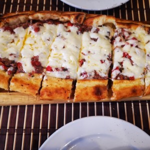Pide turca - Pide de Pulpo