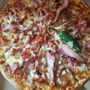 Pizza Solo Carnes