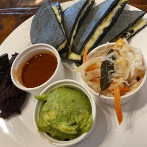 Tortillas con.... - Con queso chancol
