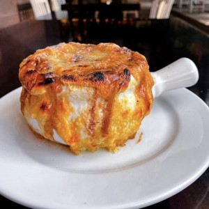 Sopa de cebolla 