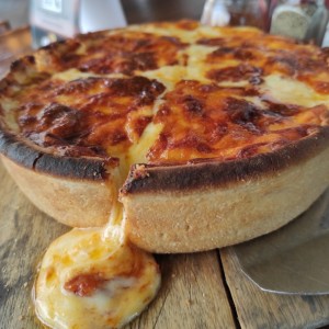 deep dish 7 carnes