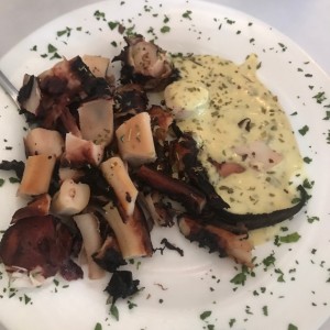 pulpo al ajo
