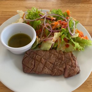 Ensalada de Lomito