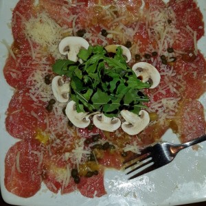carpaccio de lomito