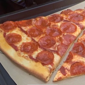 Pizza de Peperoni