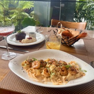 Fettuccine saint agatha y lomito glaceado