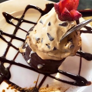 brownie con helado 