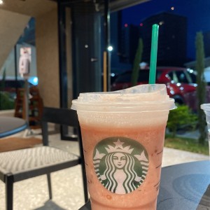 Fresa Granada Frappuccino
