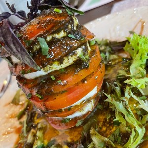 Ensalada caprese clasica