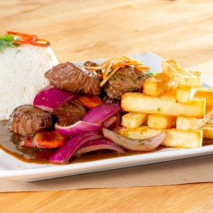 lomito saltado