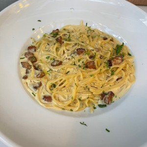 Spaguetti a la carbonara