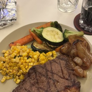 Puyazo vegeteles al vapor y maiz