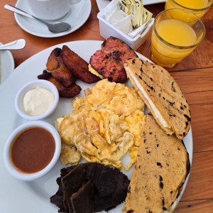 Desayuno Tecpaneco
