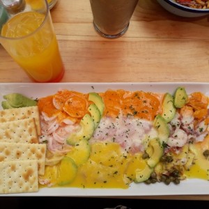 Tiradito de Mariscos 