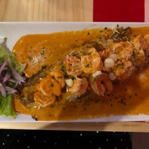 Tacu Tacu de Lentejas con Langostinos