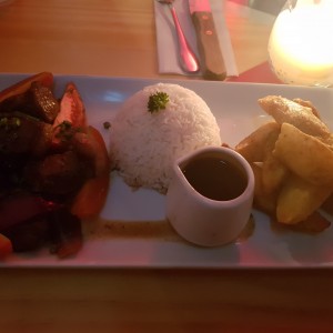 Platos Fuertes - Culotte Saltado