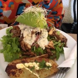 Platos Fuertes - Burger de Aguacate