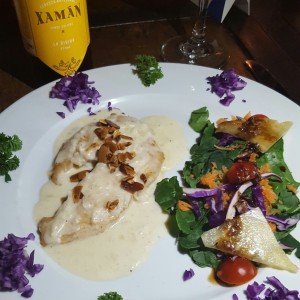 PLATOS FUERTES - Pollo