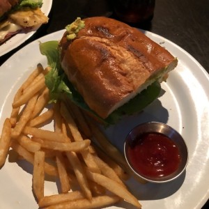 pulled pork con aguacate
