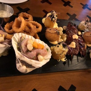 Causa Caliente de Mariscos