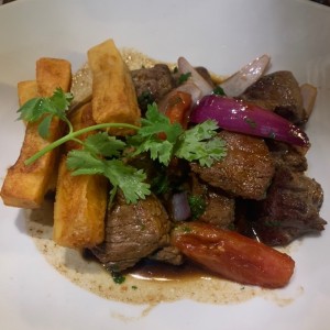 Lomo Saltado