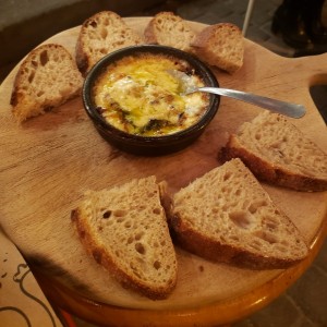 Entradas - Camembert Fundido