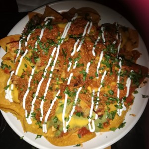 Los Meros Meros Nachos
