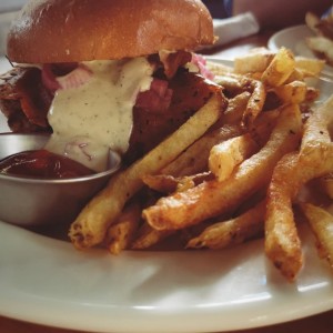 Burger Gula con Queso Gorgonzola