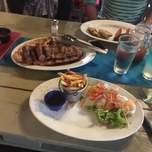 Parrilladas - Para 3 personas