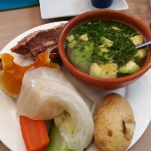 caldo de res