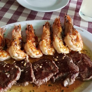 Mar y tierra