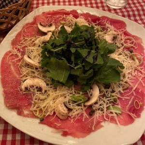 Antipasto - Carpaccio di Manzo