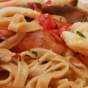 Fetuccini al Fruti di Mare